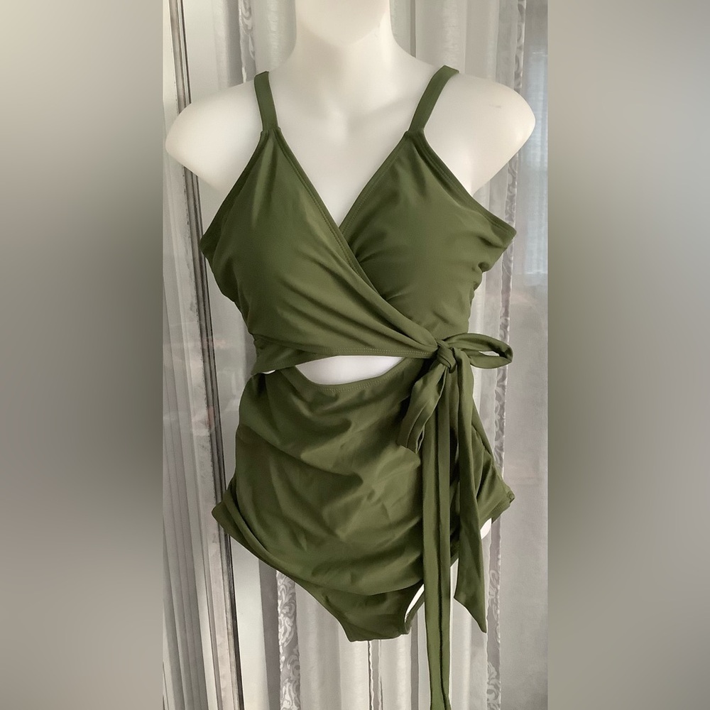 Daci High Waisted Tummy Control Bathing Suit